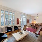 Magnifique Avec Patio Exterieur Vichy
