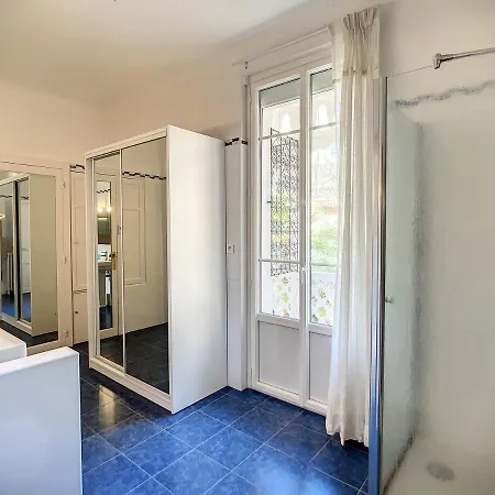 Magnifique Avec Patio Exterieur *